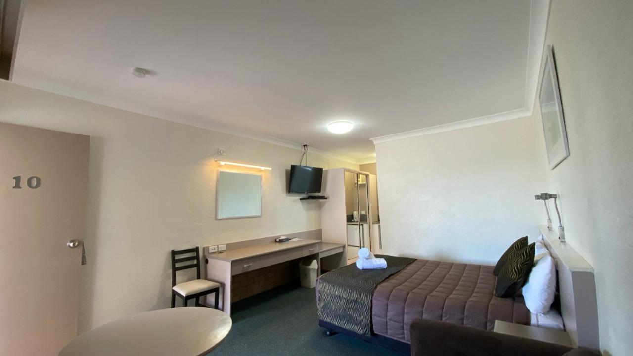 Sapphire City Motor Inn Inverell Dış mekan fotoğraf