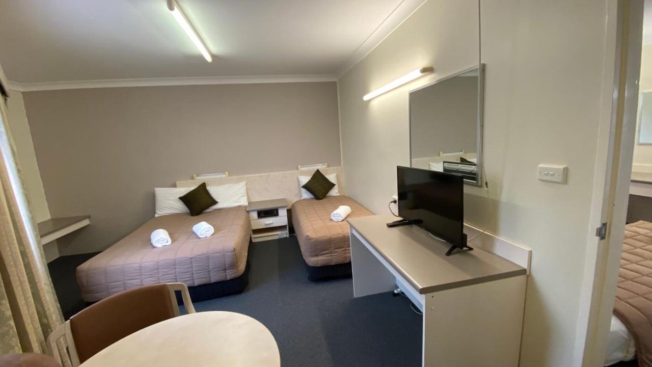 Sapphire City Motor Inn Inverell Dış mekan fotoğraf